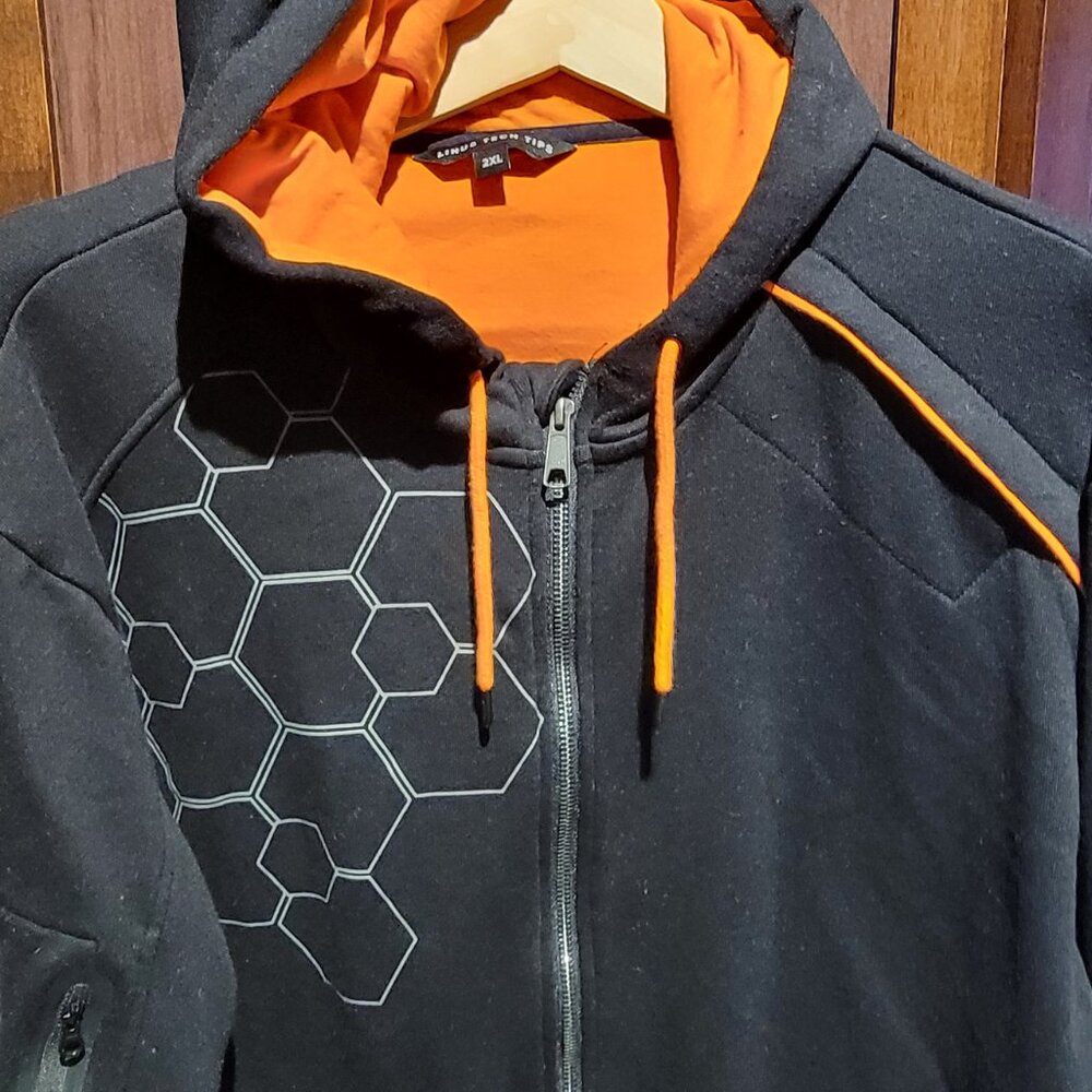 Linus Tech Tips WAN Black & Orange Full-Zip Hoodie 2XL